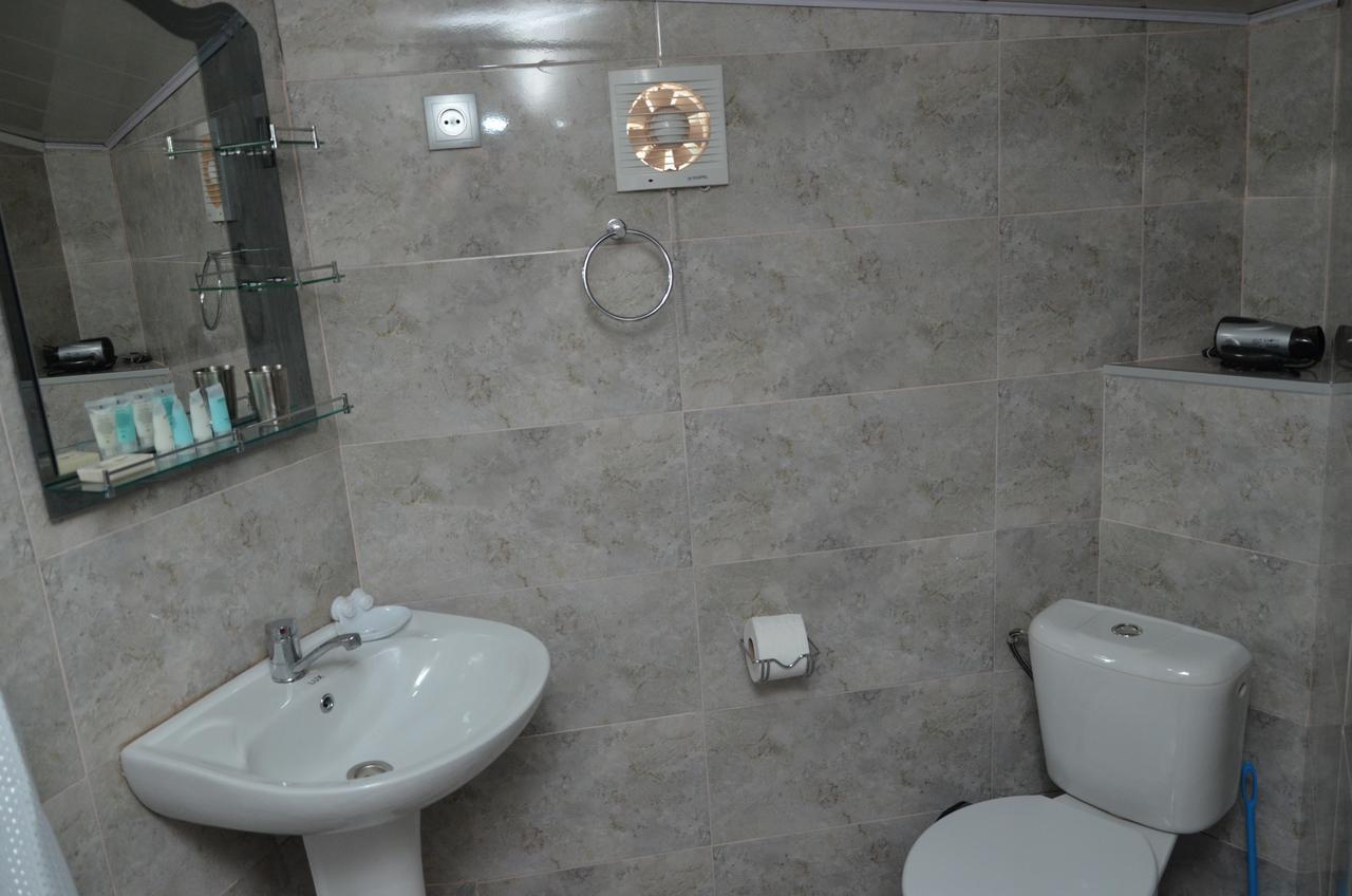 Guest House Uta Tbilisi Exterior foto